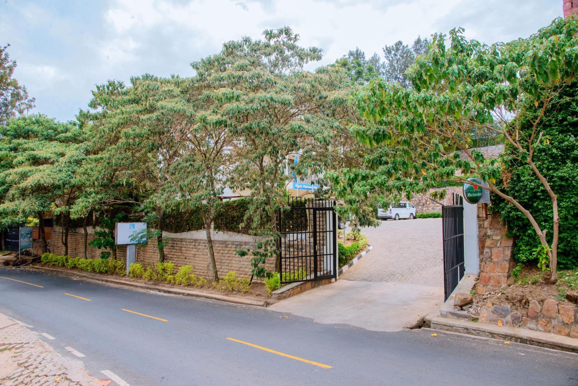 Kigali Diplomat Hotel Exterior photo